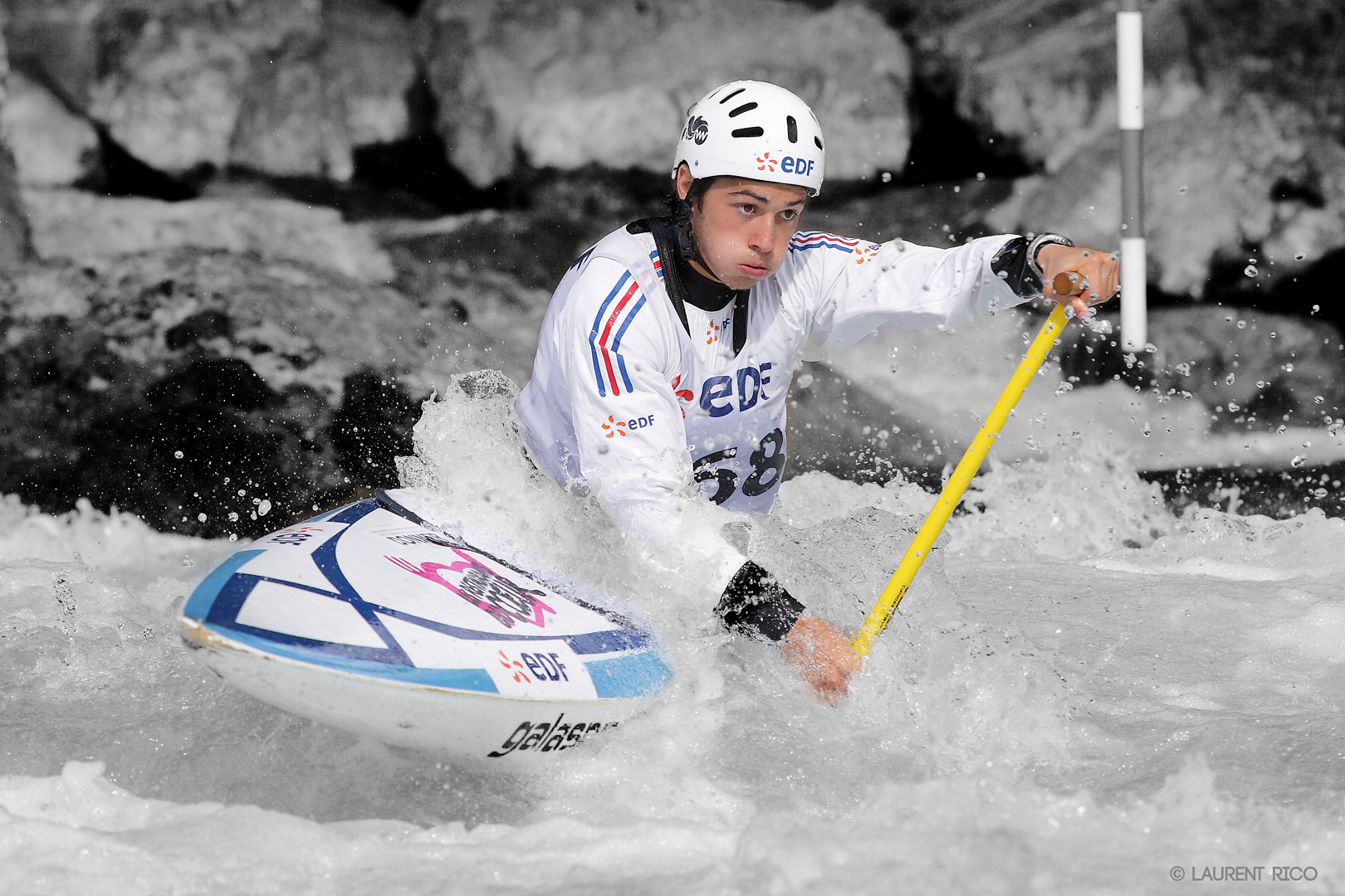 laurent-rico- bourg-saint-maurice-reportage-slalom-photo-championnats-competition-bassin-international-riviere