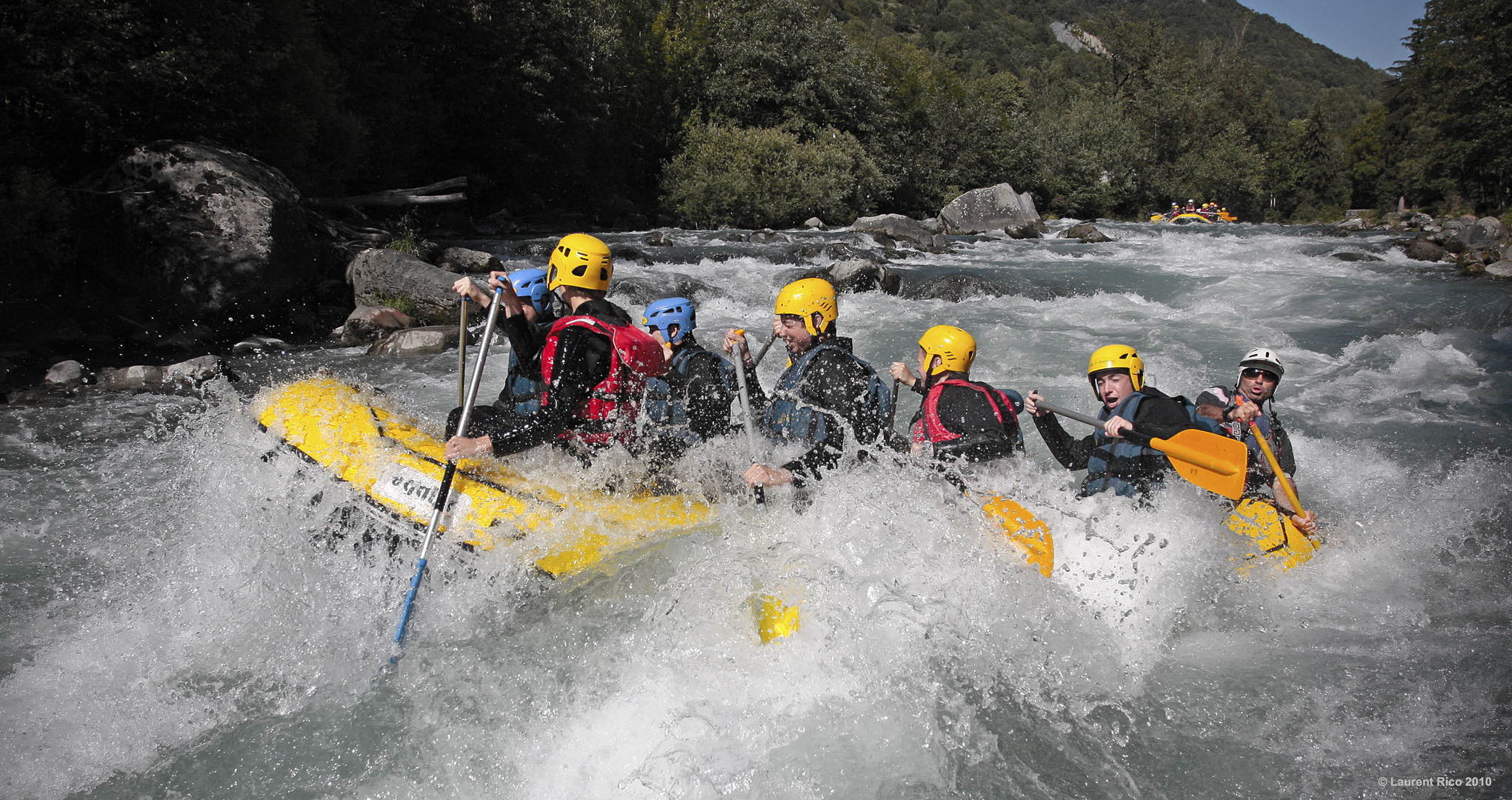 Laurent-rico-grenoble-la-plagne-bourg-saint-maurice-grenoble-action-photos-arcs-aventures-isere-descente-famille-raft-sensations-eau-vive-