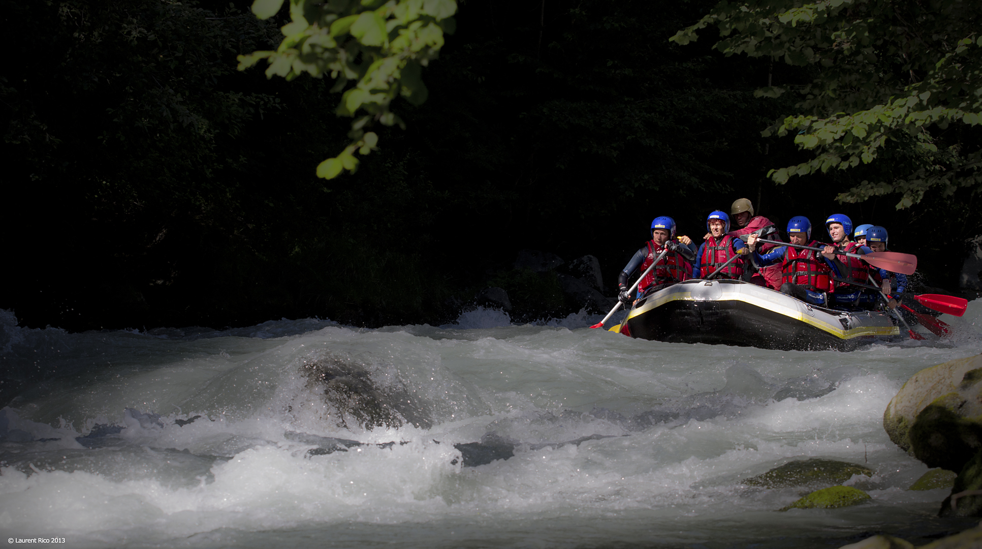 Laurent-rico-savoie-centron-essaonia-photos-videos-reportage-isere-descente-rafting-eau-vive-nage-hot-dog